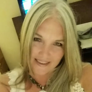 Meet your Posher, Shari